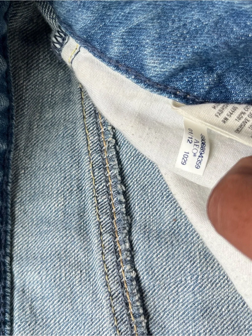 Y2K American Eagle 2010s denim cutoff micro mini jean skirt size 4 33” waist